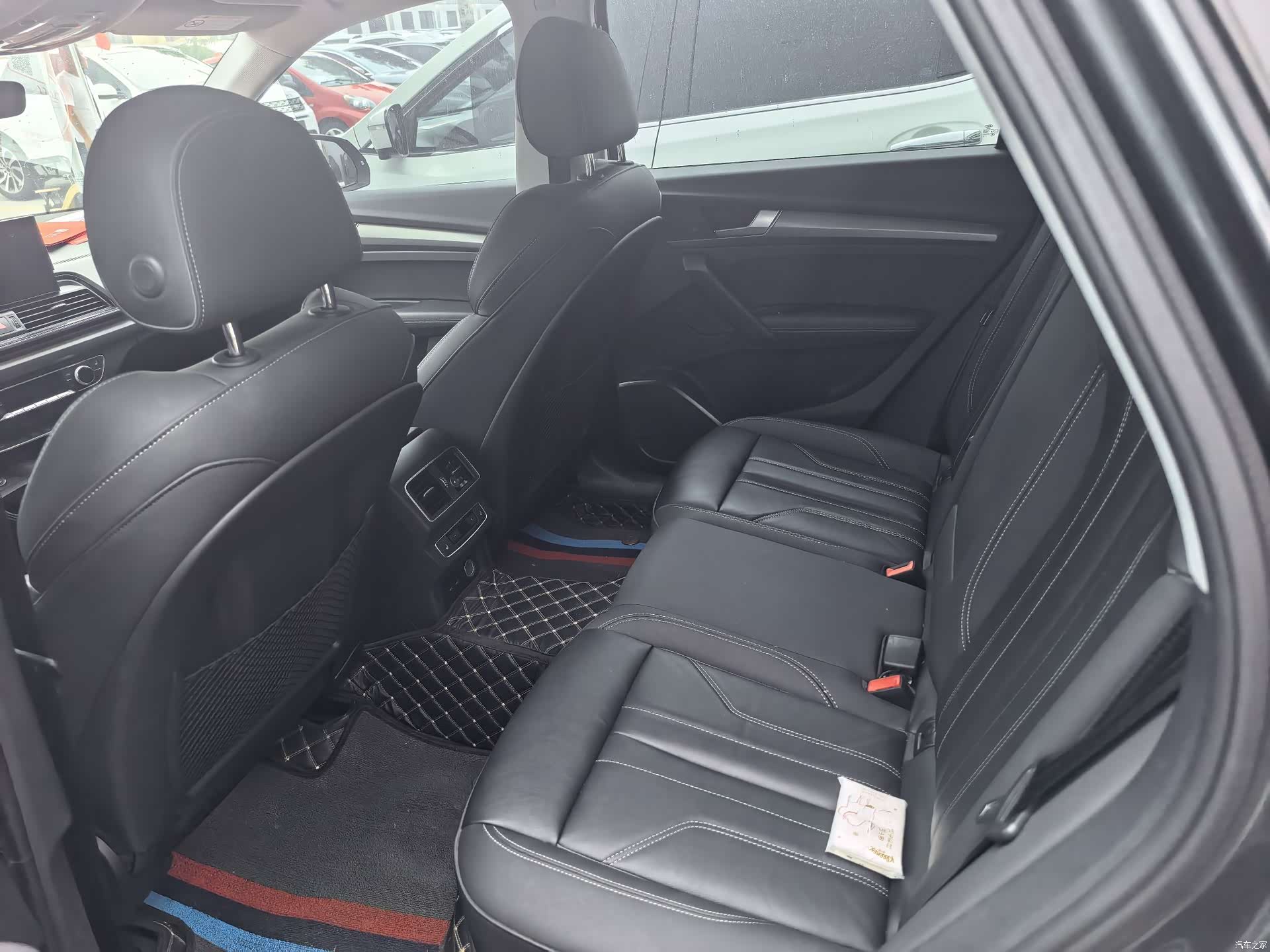 Audi Q5L, 2022 8