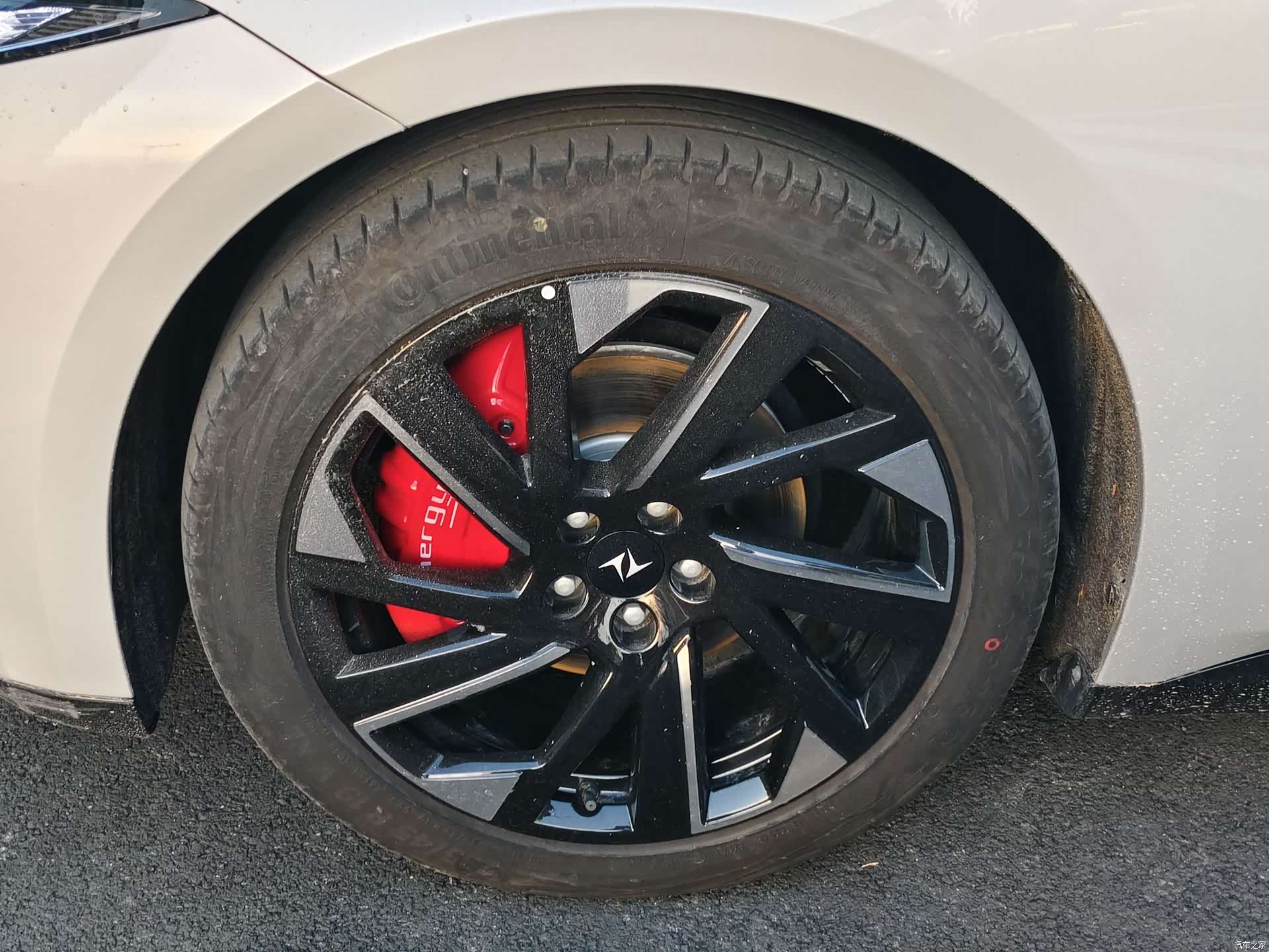 DongFeng eπ007, 2024 15