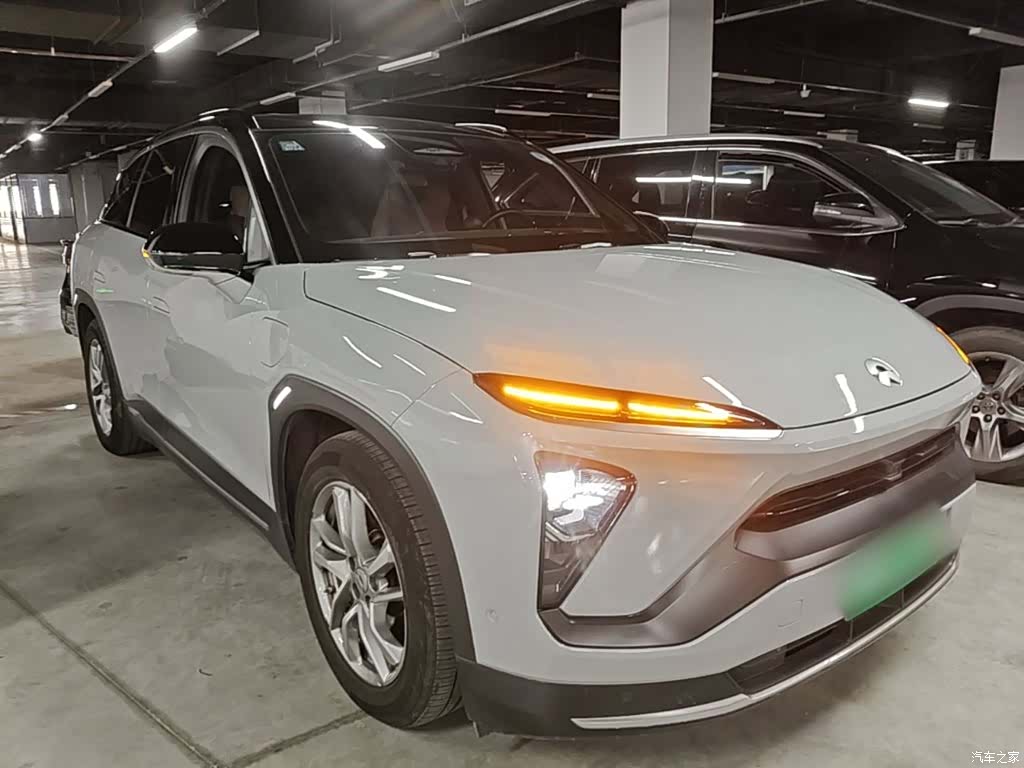 NIO ES6, 2022 4