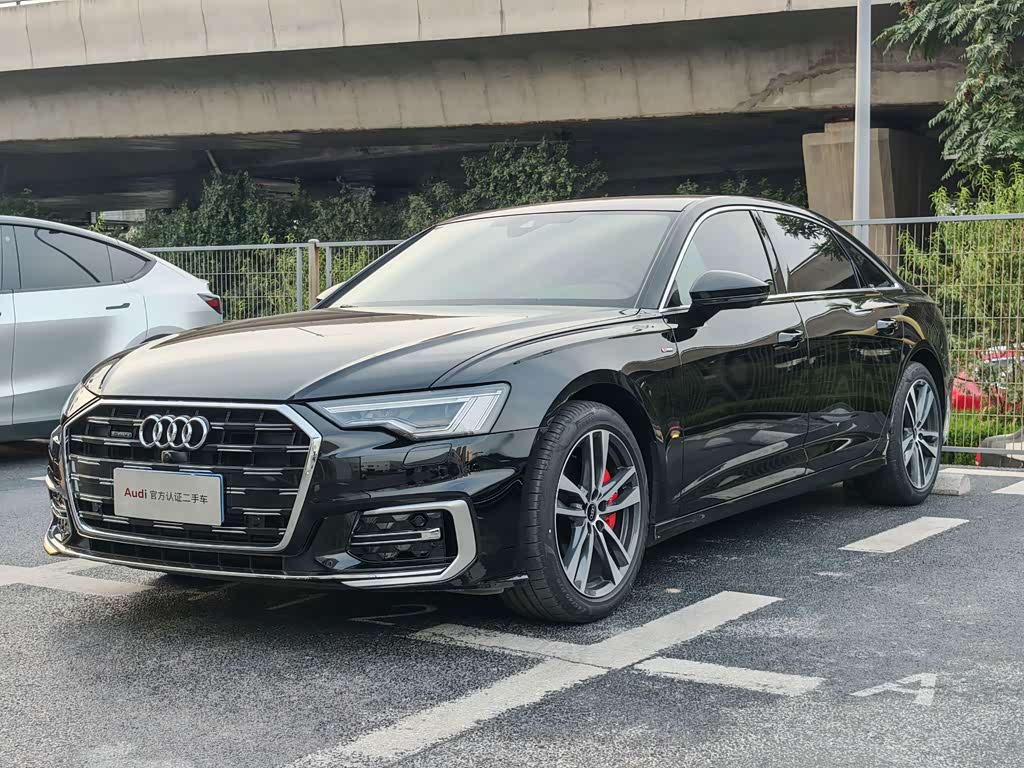 Audi A6L 2022 40 TFSI Luxury