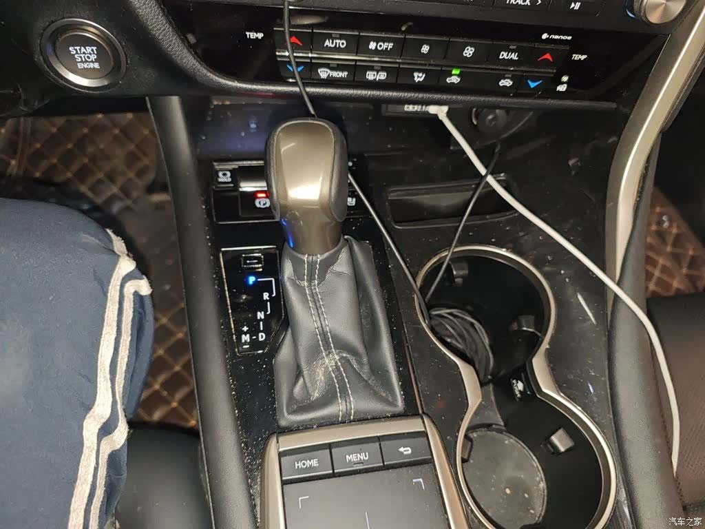 Lexus RX, 2019 10