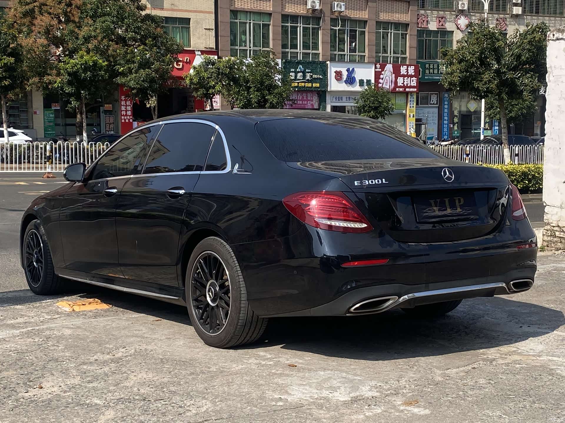 Mercedes-Benz E-Class, 2019 16