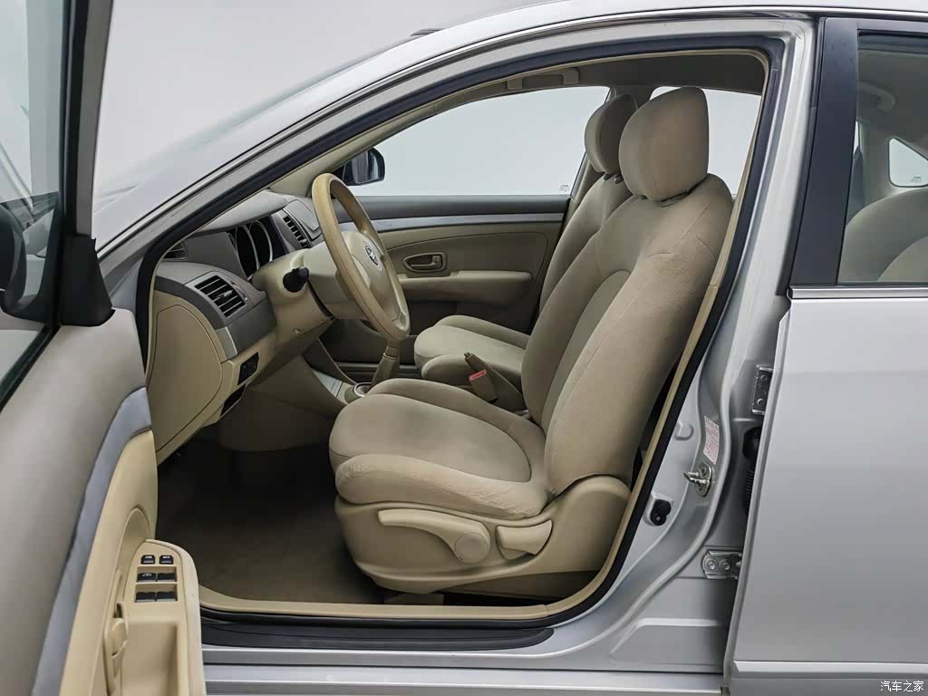 Nissan Sylphy, 2014 10