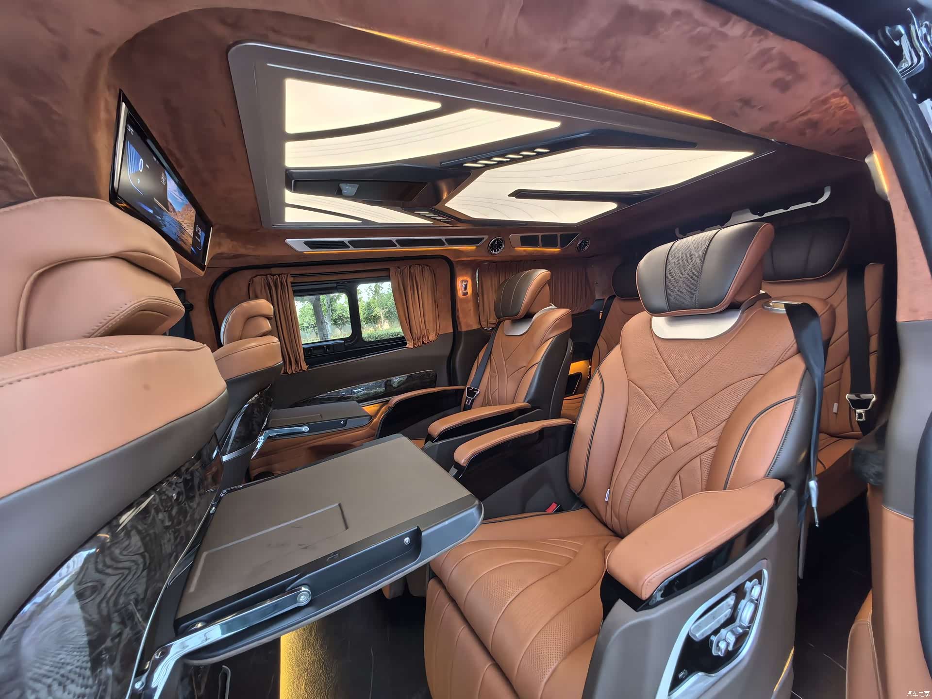 Ford Tourneo, 2023 19
