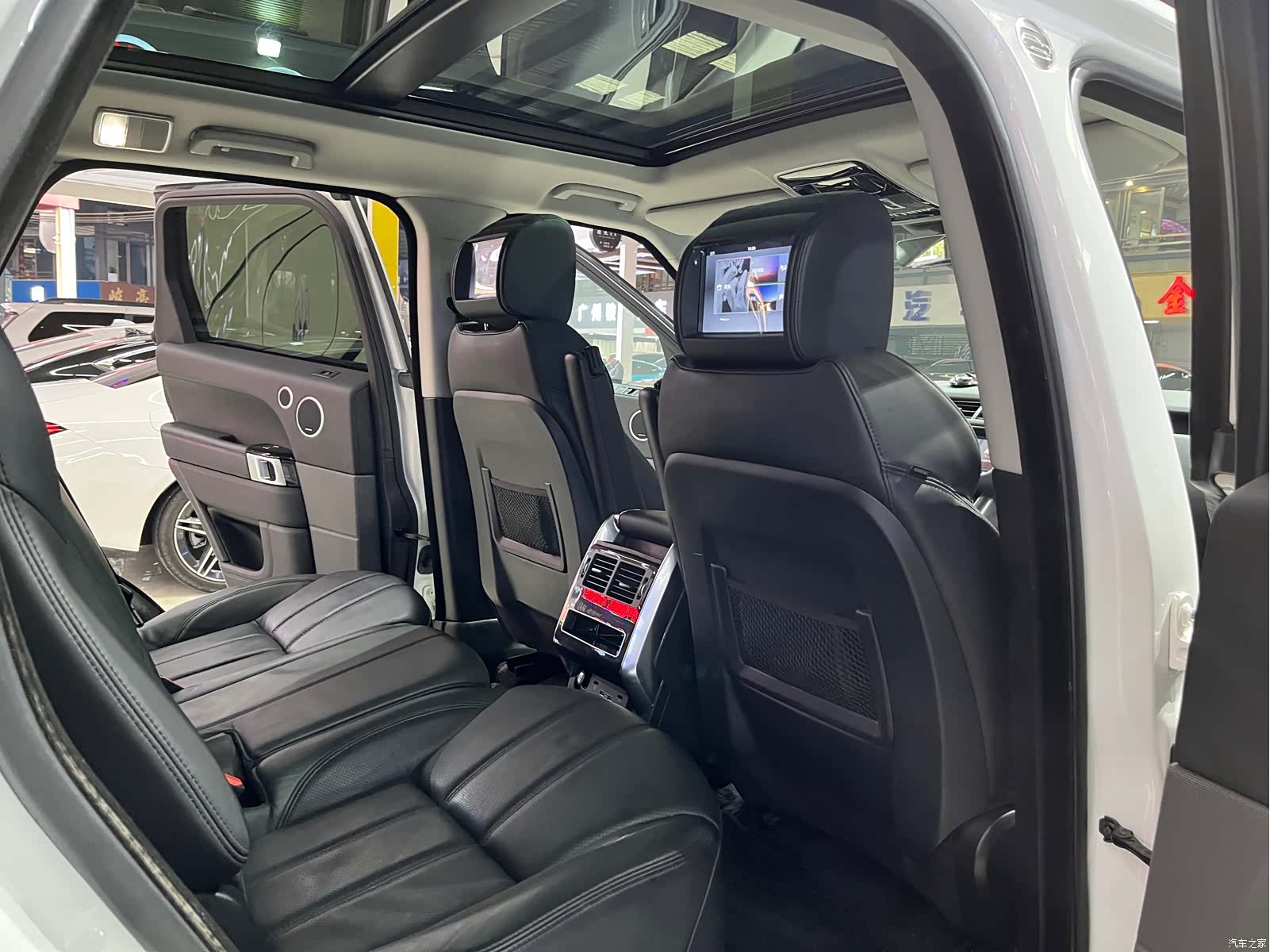 Land Rover Range Rover, 2017 24