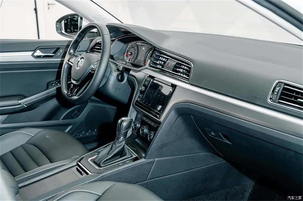 Volkswagen Lamando, 2019 17