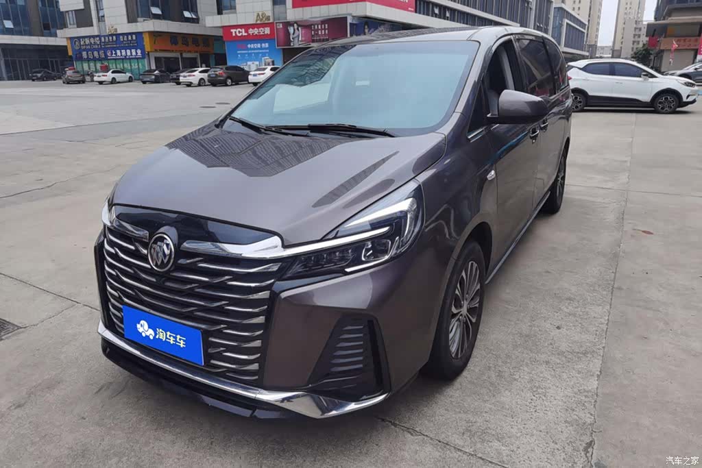 Buick GL8, 2023 1
