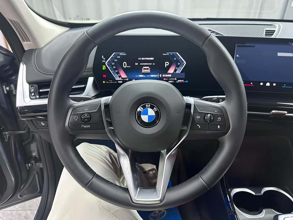 BMW X1, 2023 13