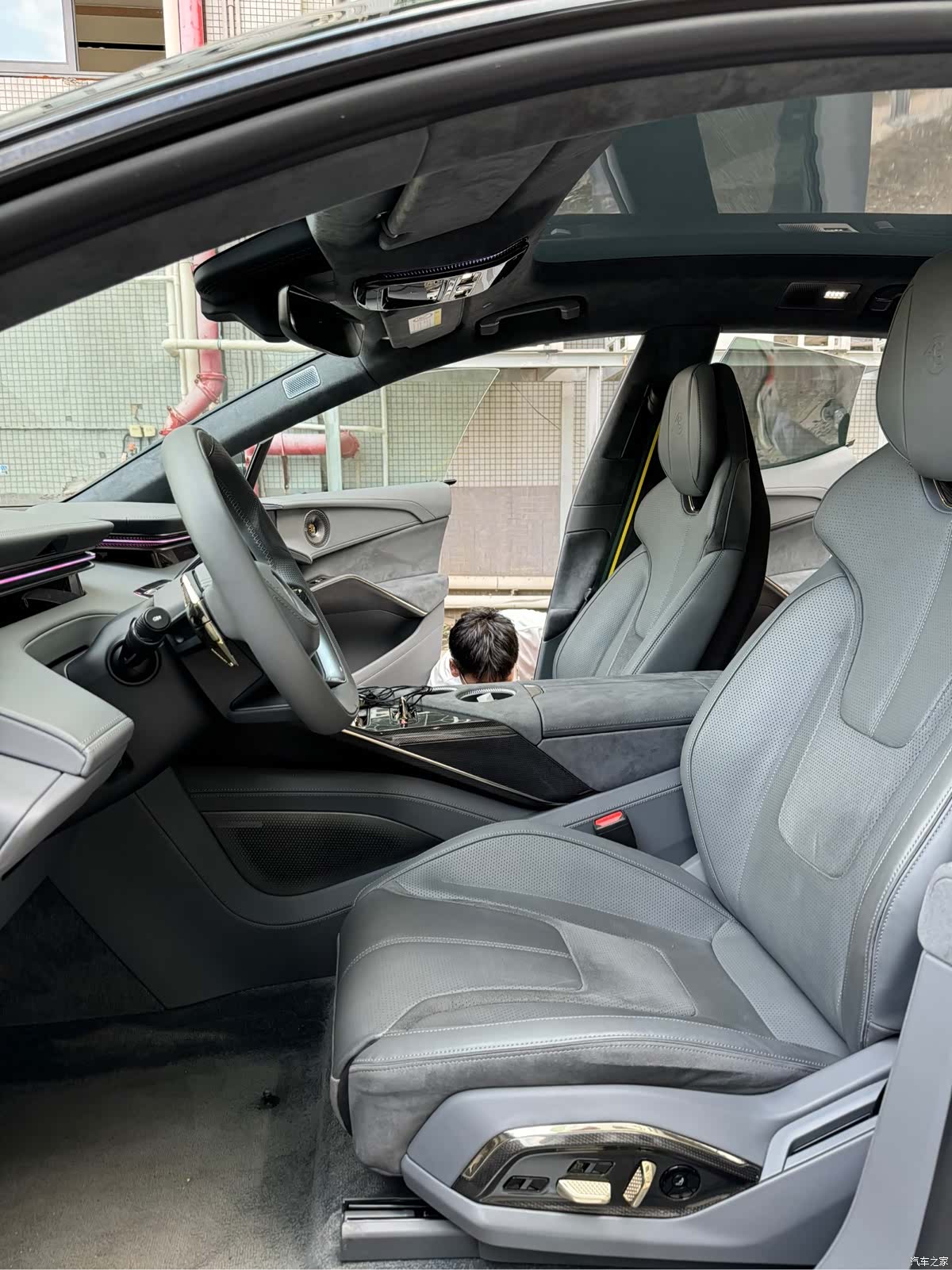 Lotus ELETRE, 2023 7
