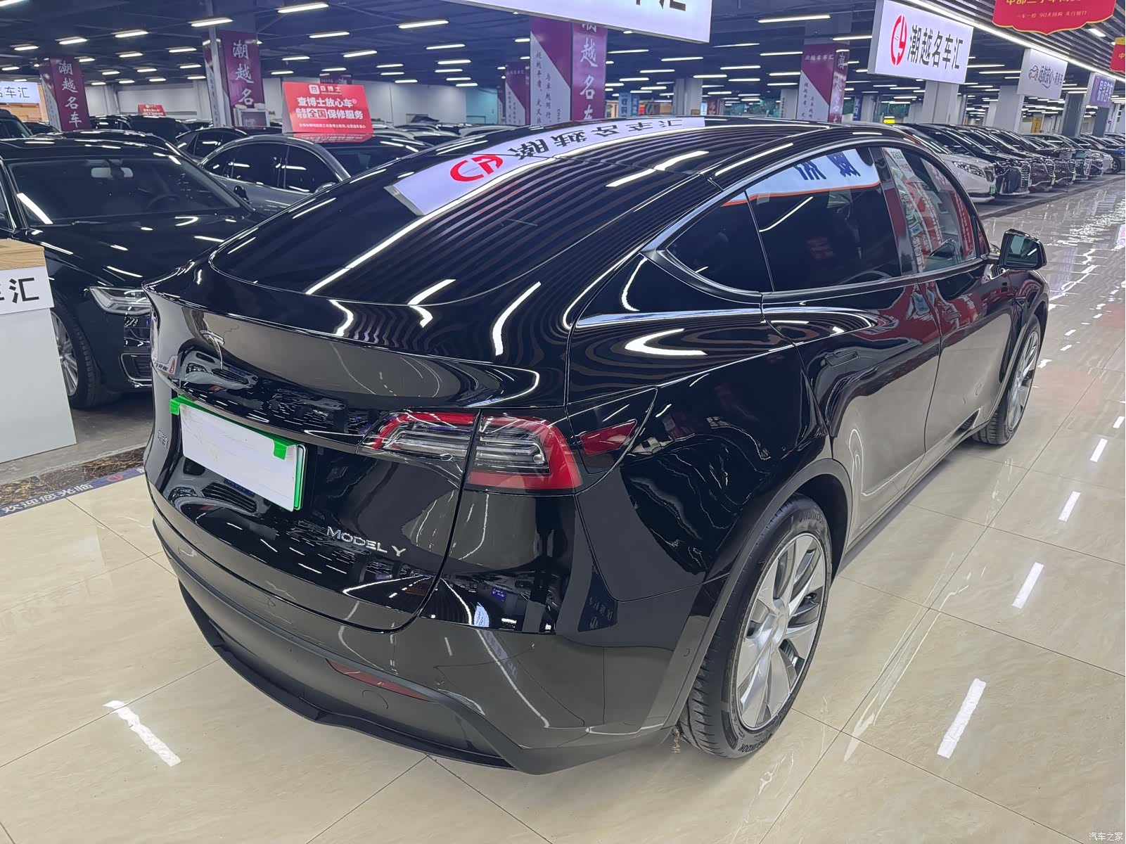 Tesla Model Y, 2022 10
