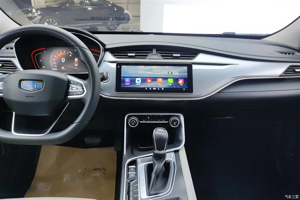 Geely Binray, 2019 13