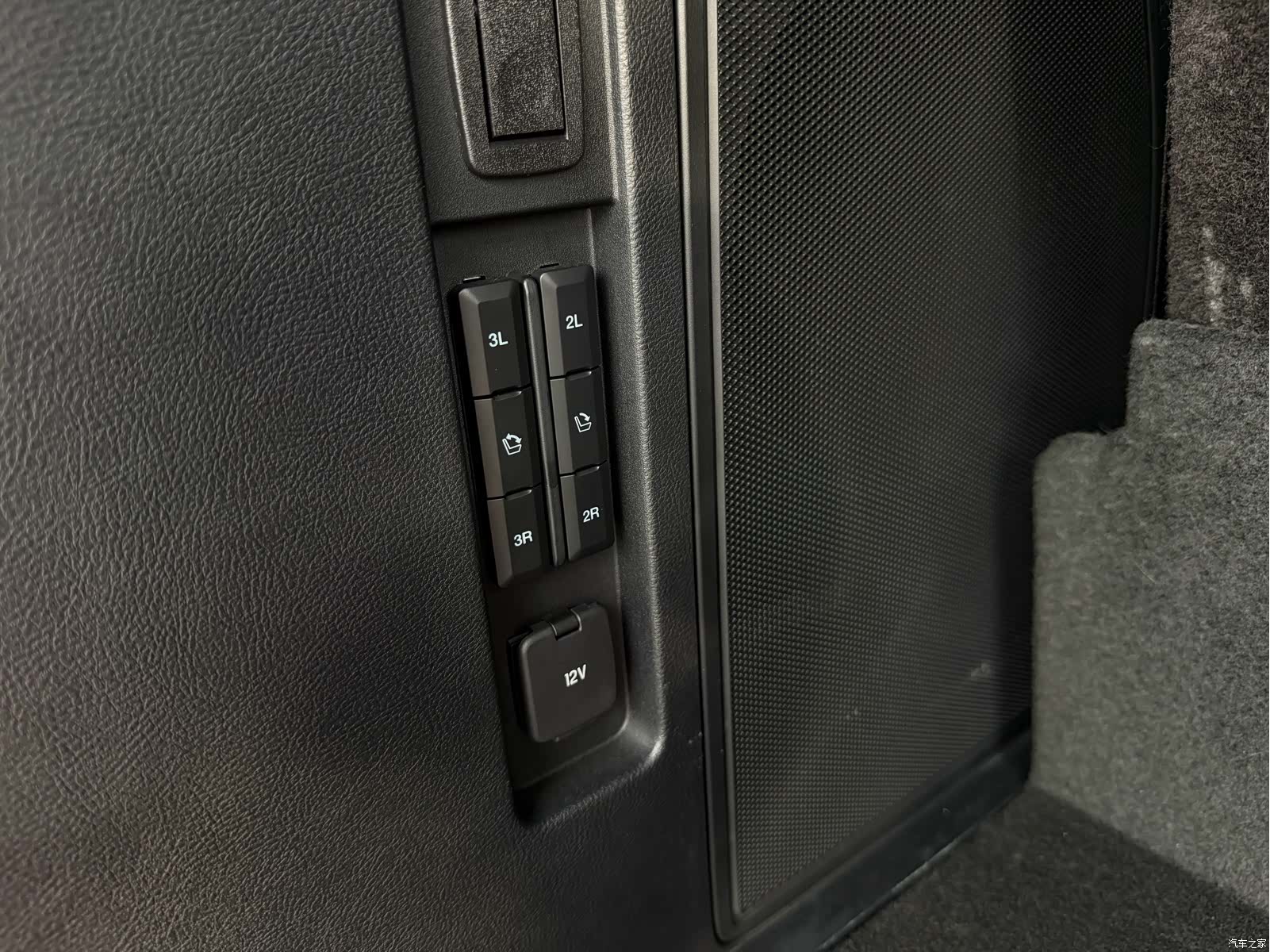 Ford Edge, 2022 26