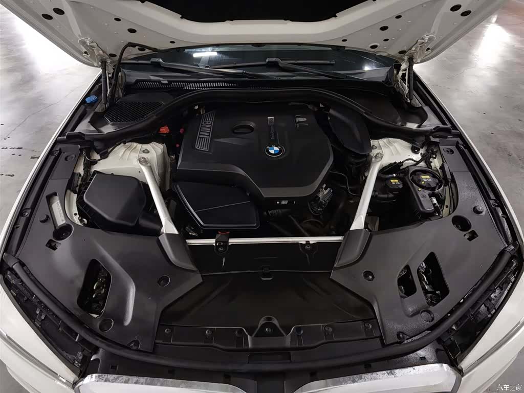 BMW 5 Series, 2019 6