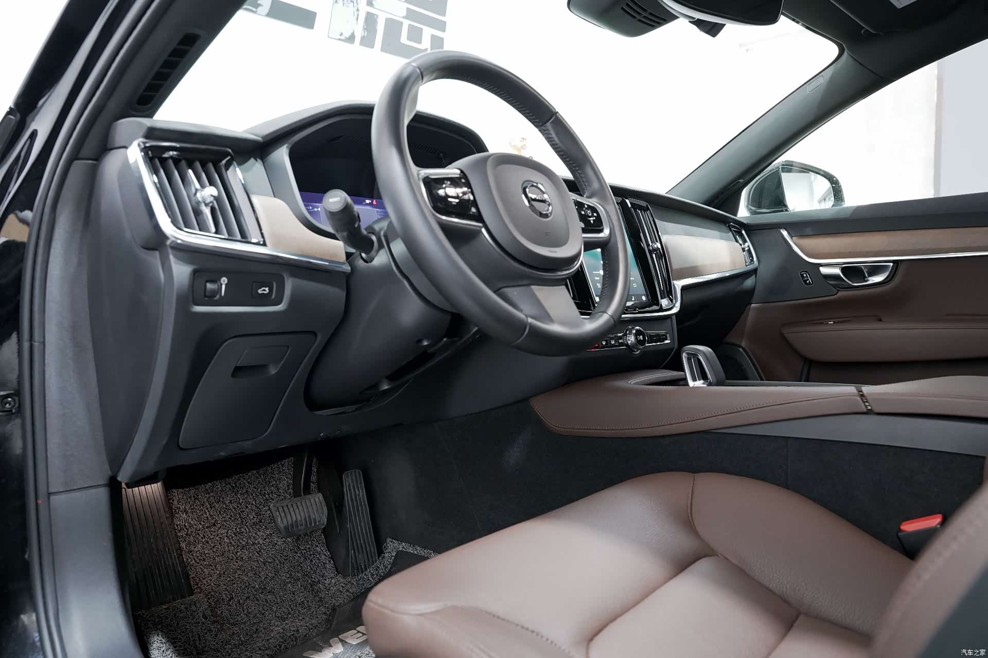 Volvo S90, 2021 10