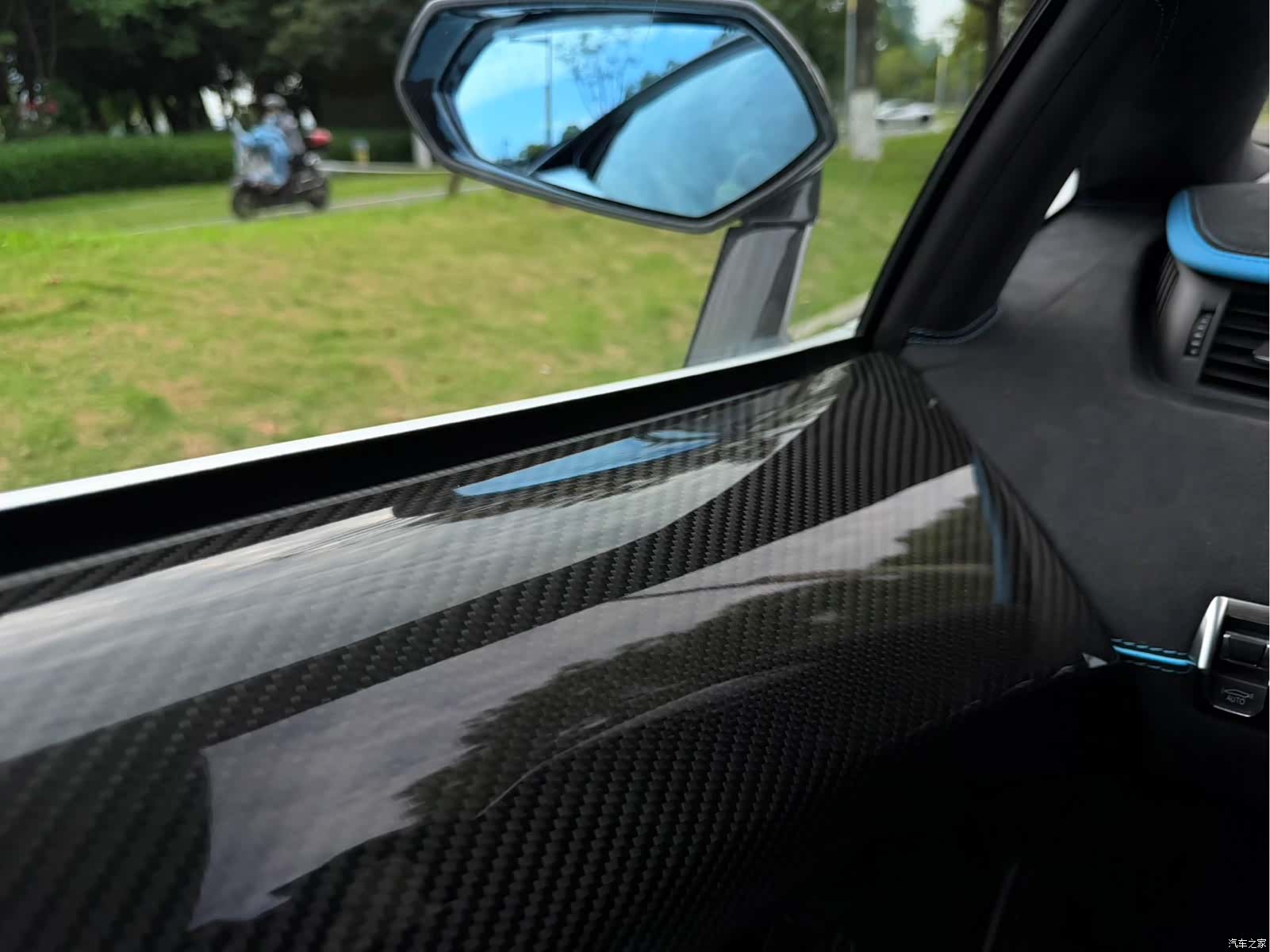 Lamborghini Aventador, 2012 15