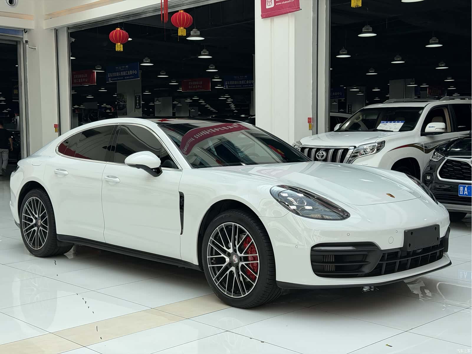 Porsche Panamera, 2022 3