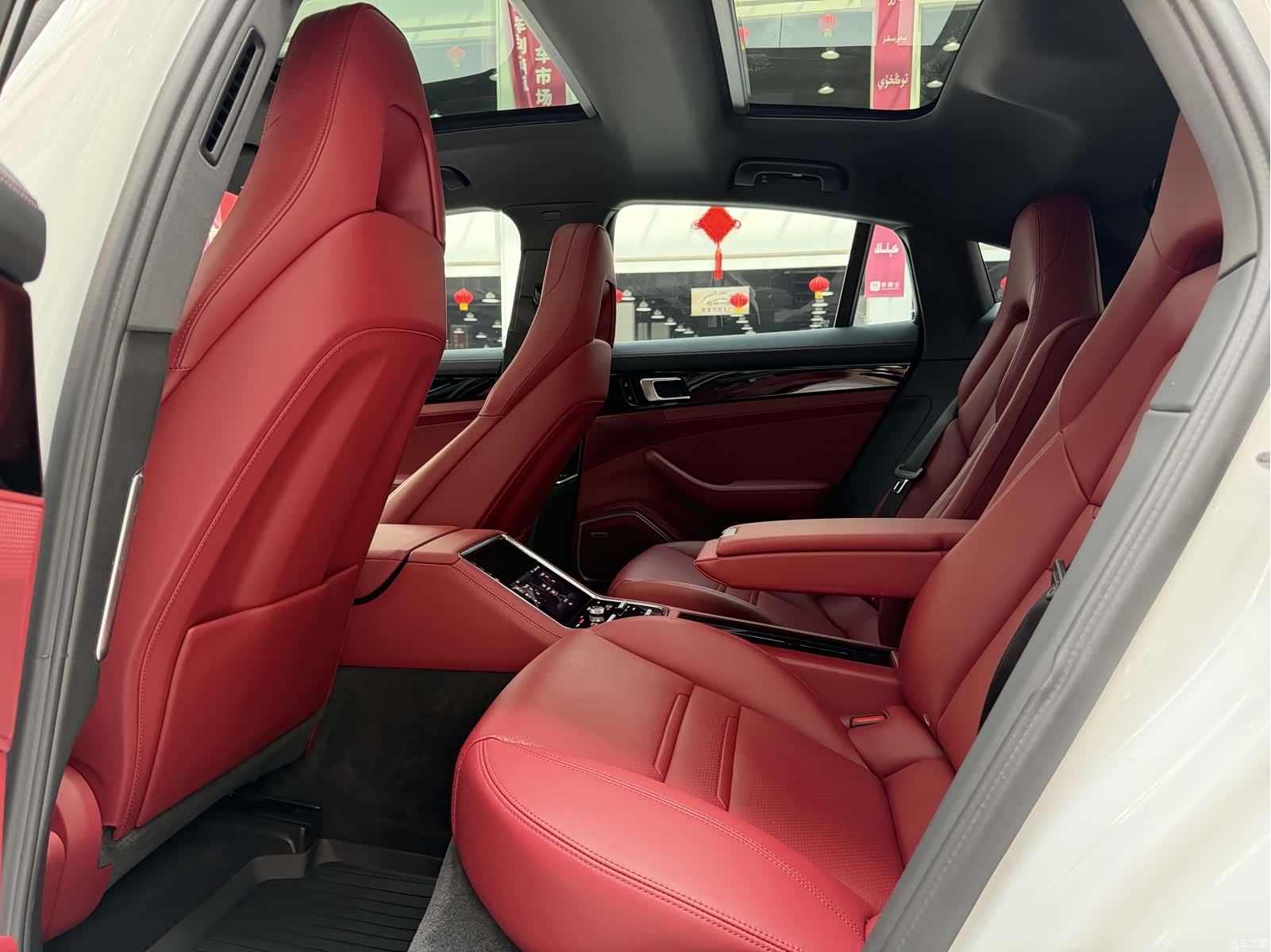 Porsche Panamera, 2022 все фото