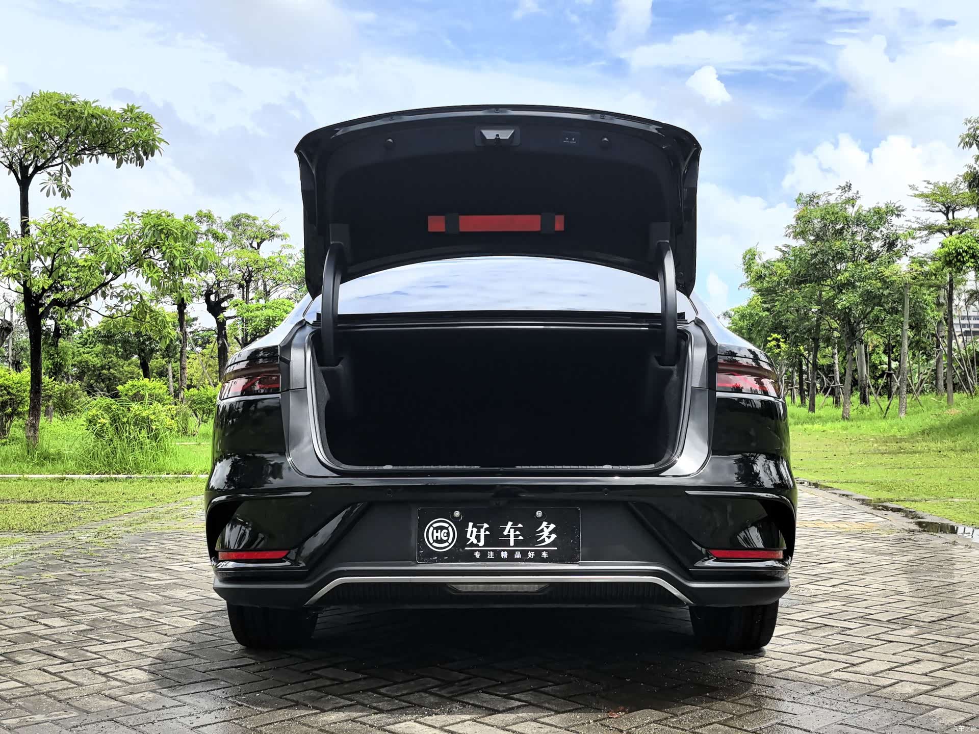 BYD Han, 2022 8