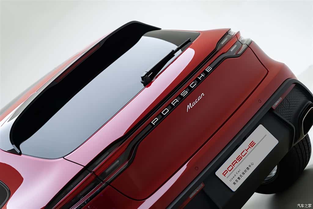 Porsche Macan, 2025 7