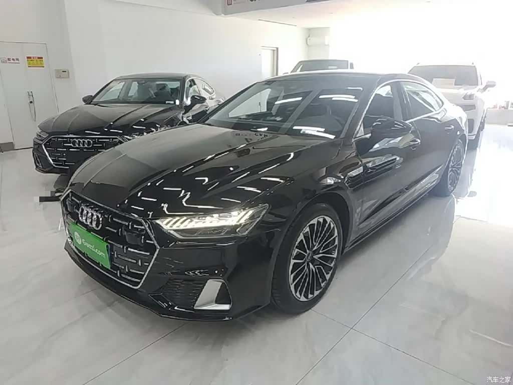 Audi A7L, 2026 1