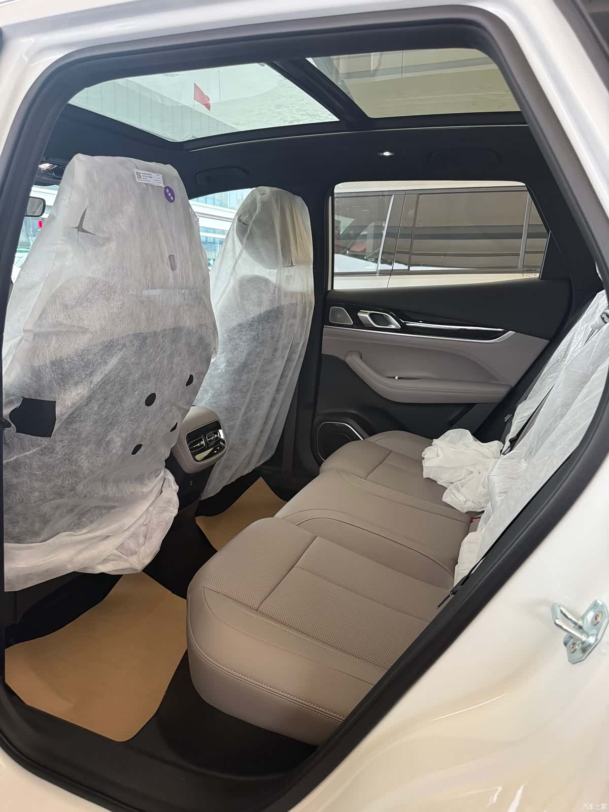 Geely Boyue, 2026 7