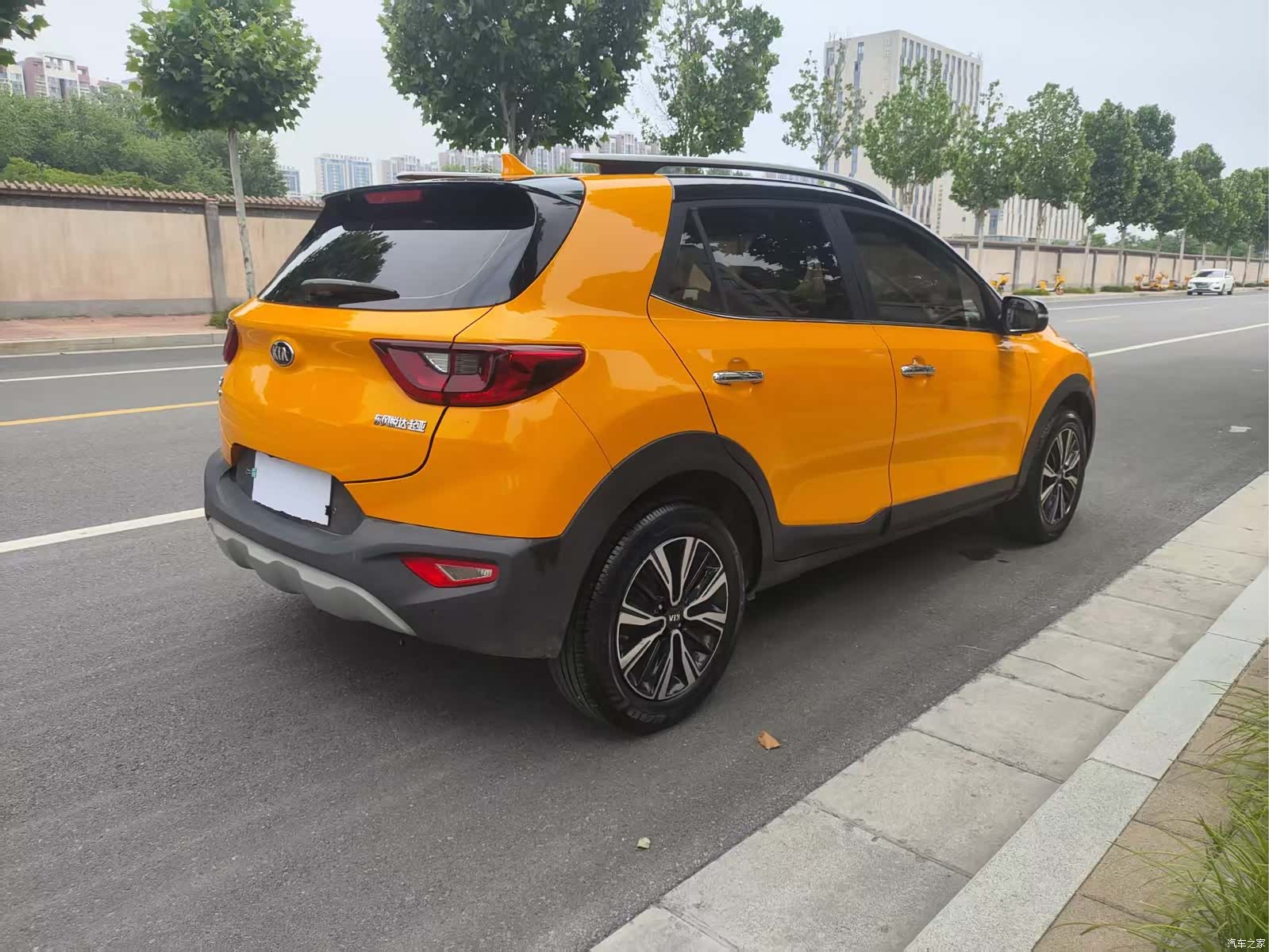 Kia KX1, 2019 16