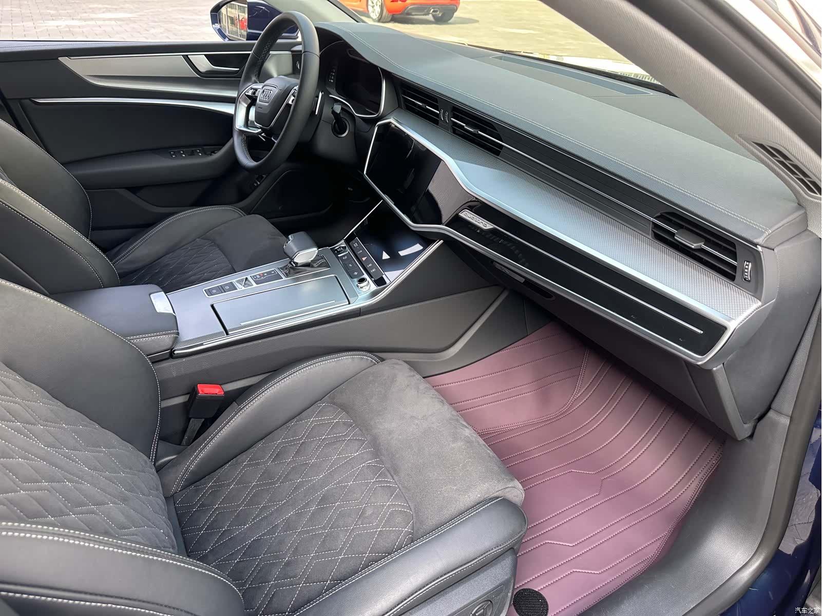 Audi A7L, 2024 15
