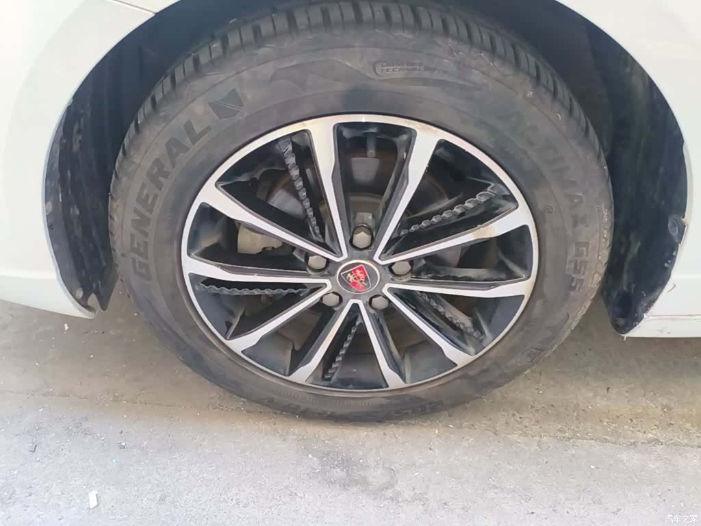 Roewe i5, 2020 23