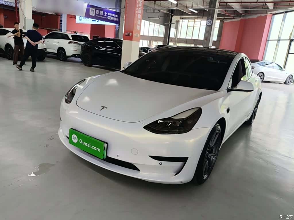 Tesla Model 3, 2021 2