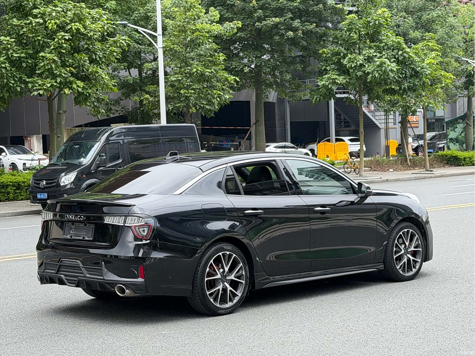 Lynk & Co 01, 2020 6