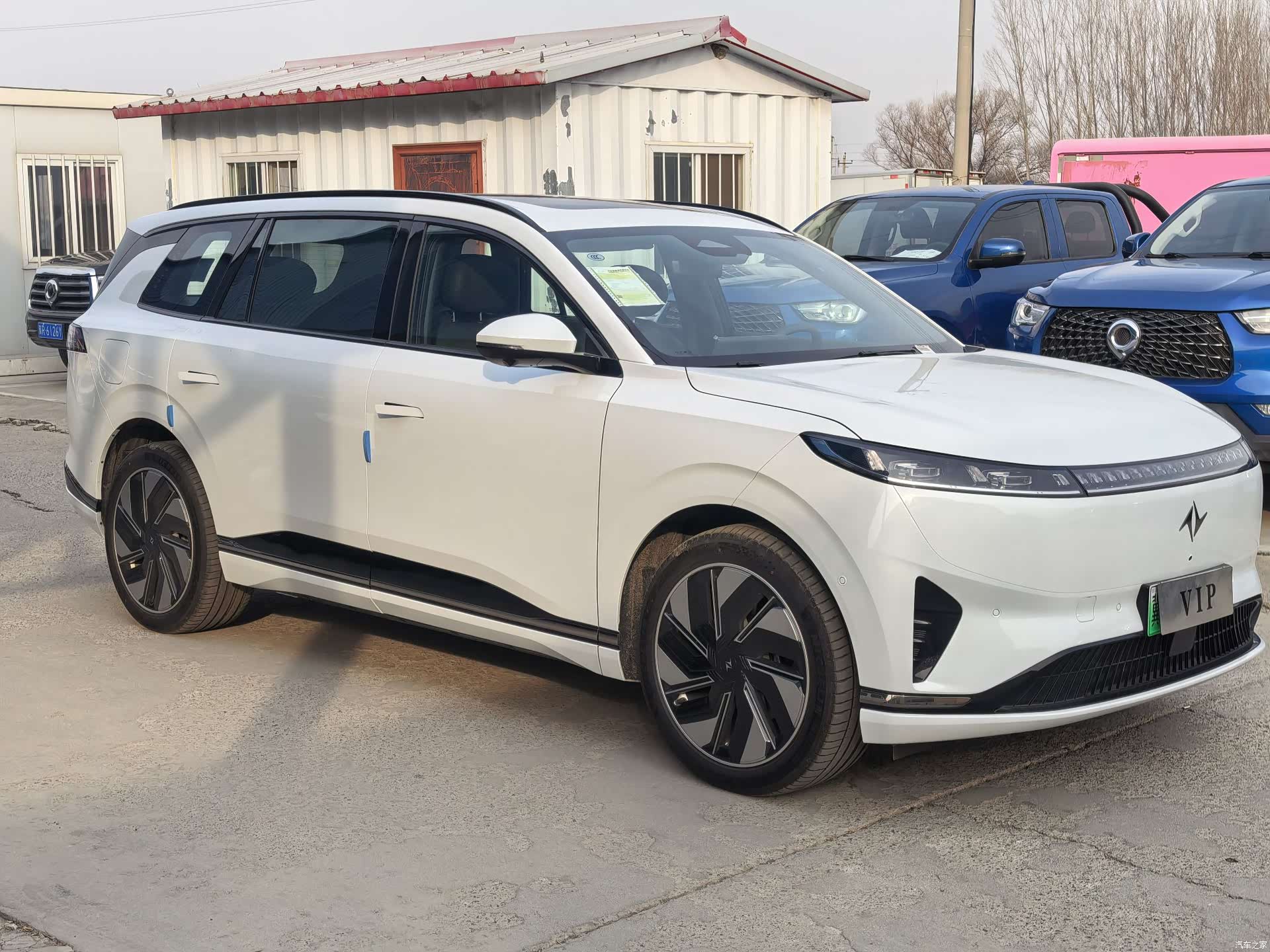 DongFeng eπ008, 2025 4