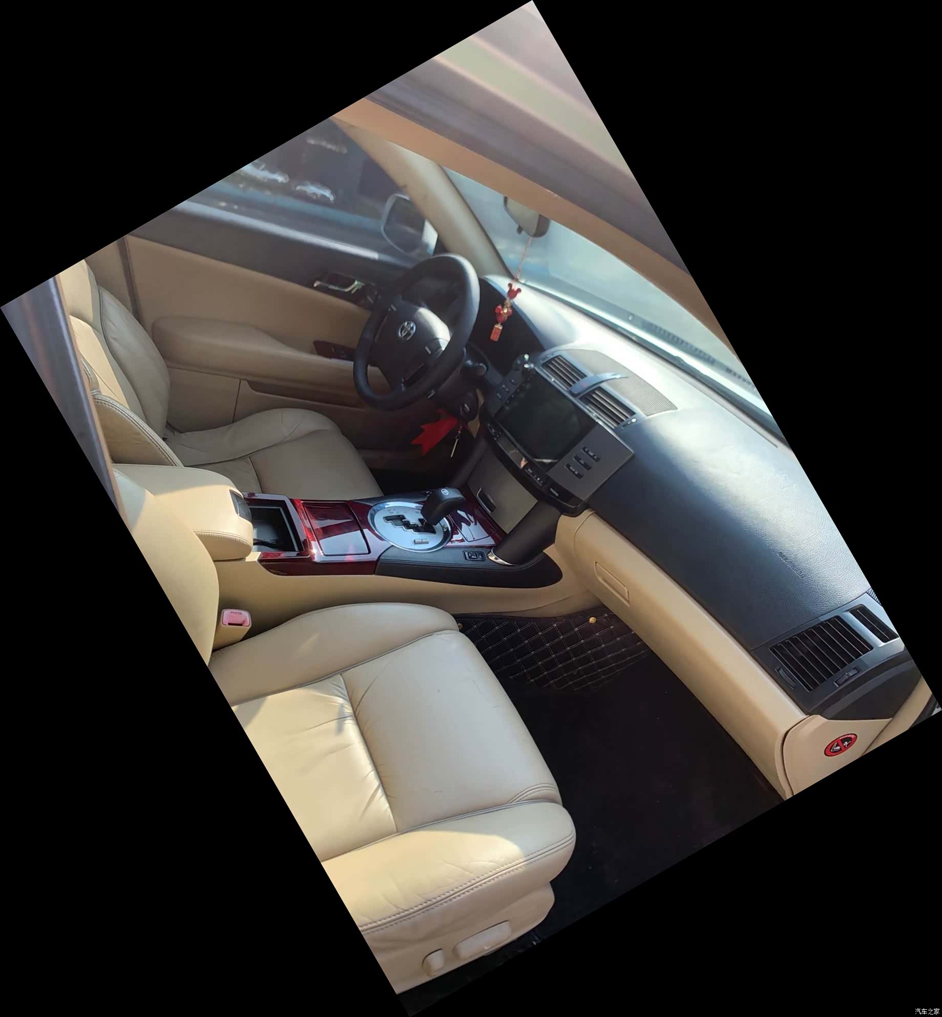Toyota 2.5S, 2010 14