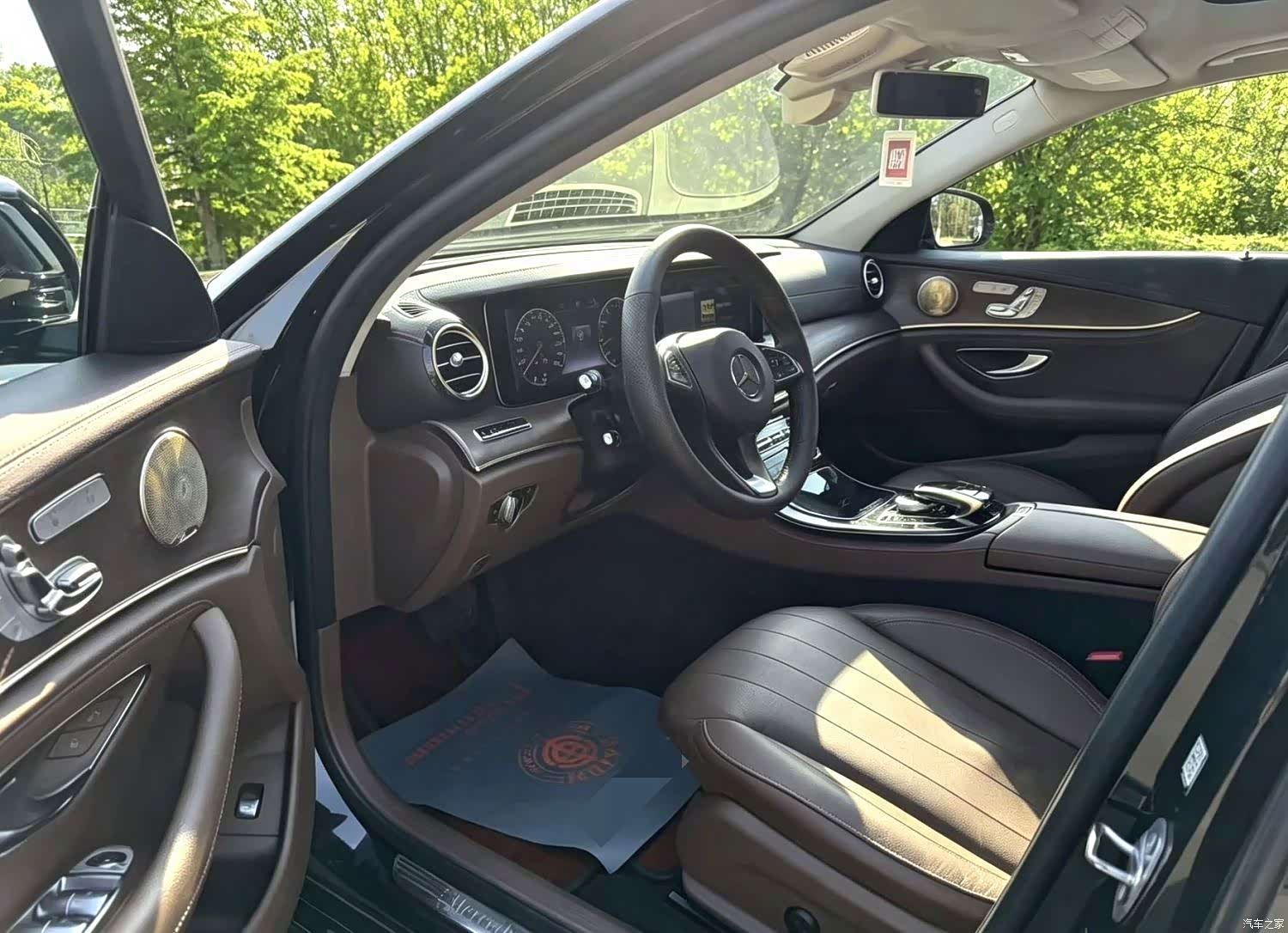 Mercedes-Benz E-Class, 2017 4