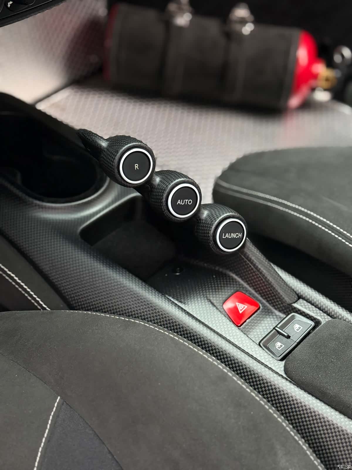 Ferrari 488, 2016 18