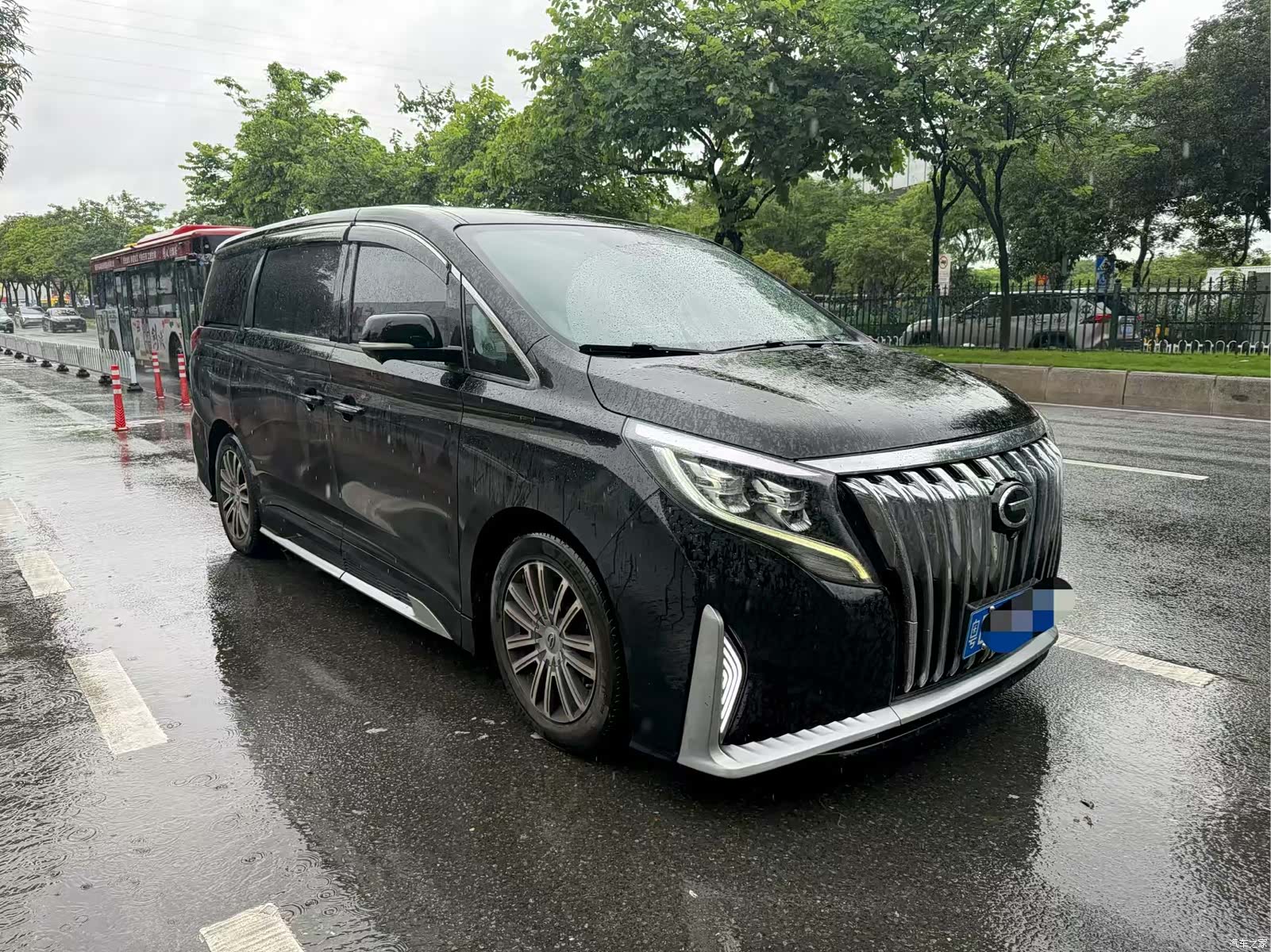 Trumpchi M8, 2021 3