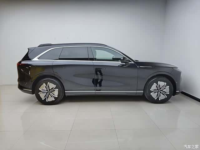 Xpeng G9, 2024 4