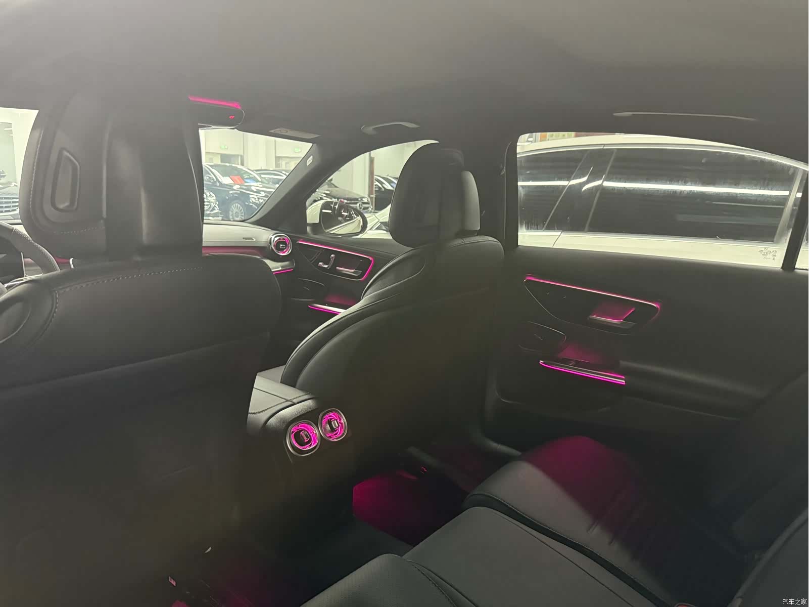 Mercedes-Benz C-Class, 2026 9