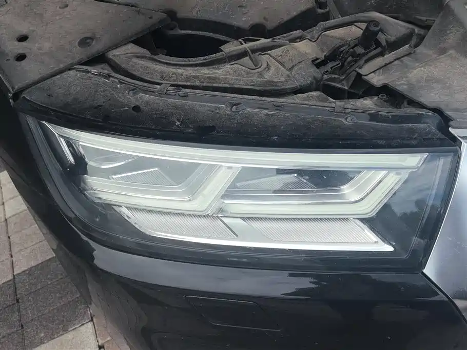 Audi Q5L Audi Q5L