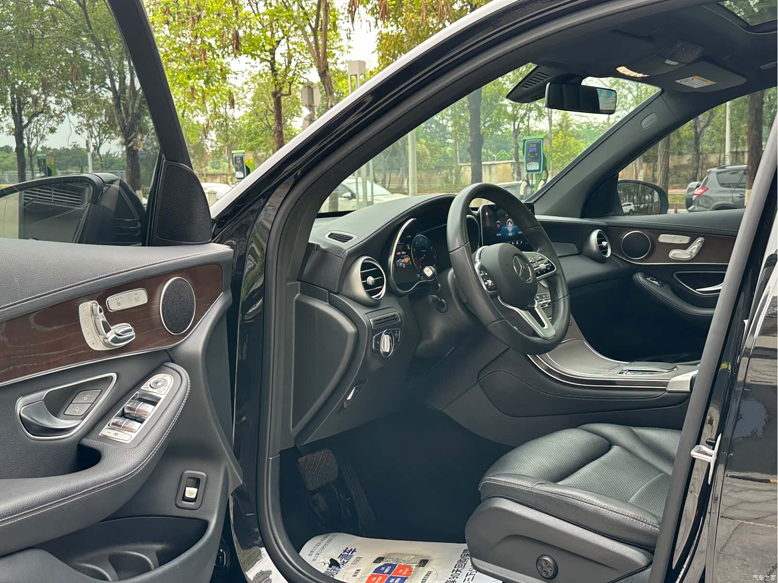 Mercedes-Benz GLC, 2023 12