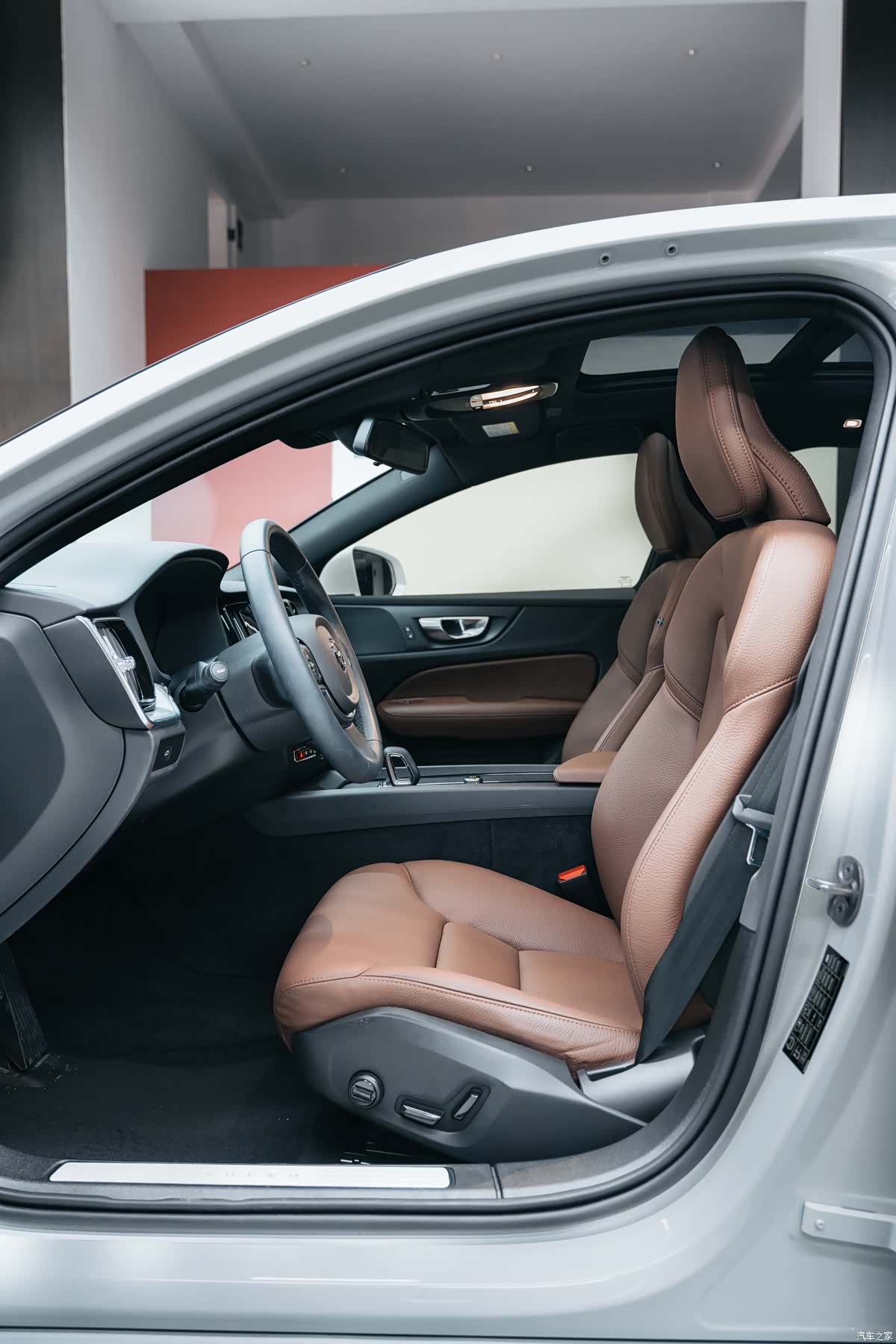 Volvo S60, 2025 9