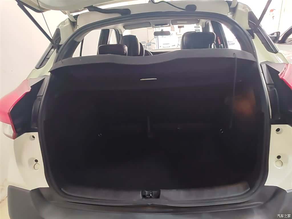 Nissan Kicks, 2018 19