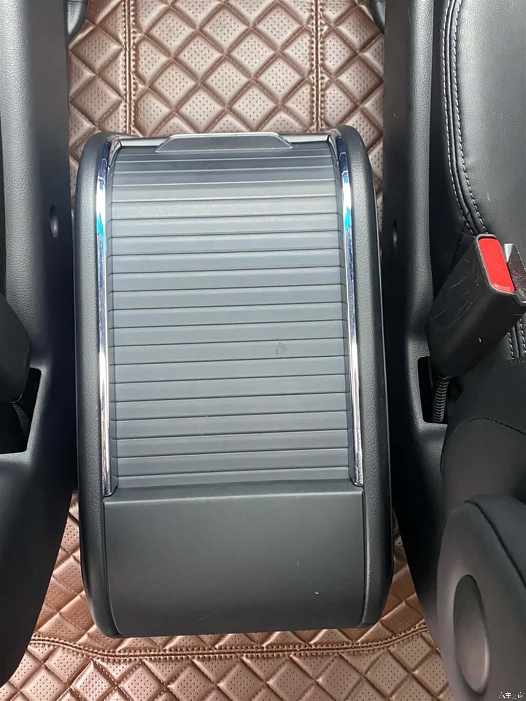 Honda Elysion, 2025 22