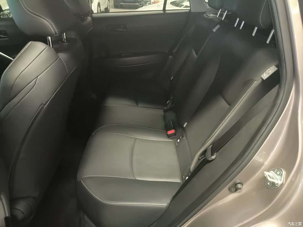 Toyota Frontlander, 2025 13