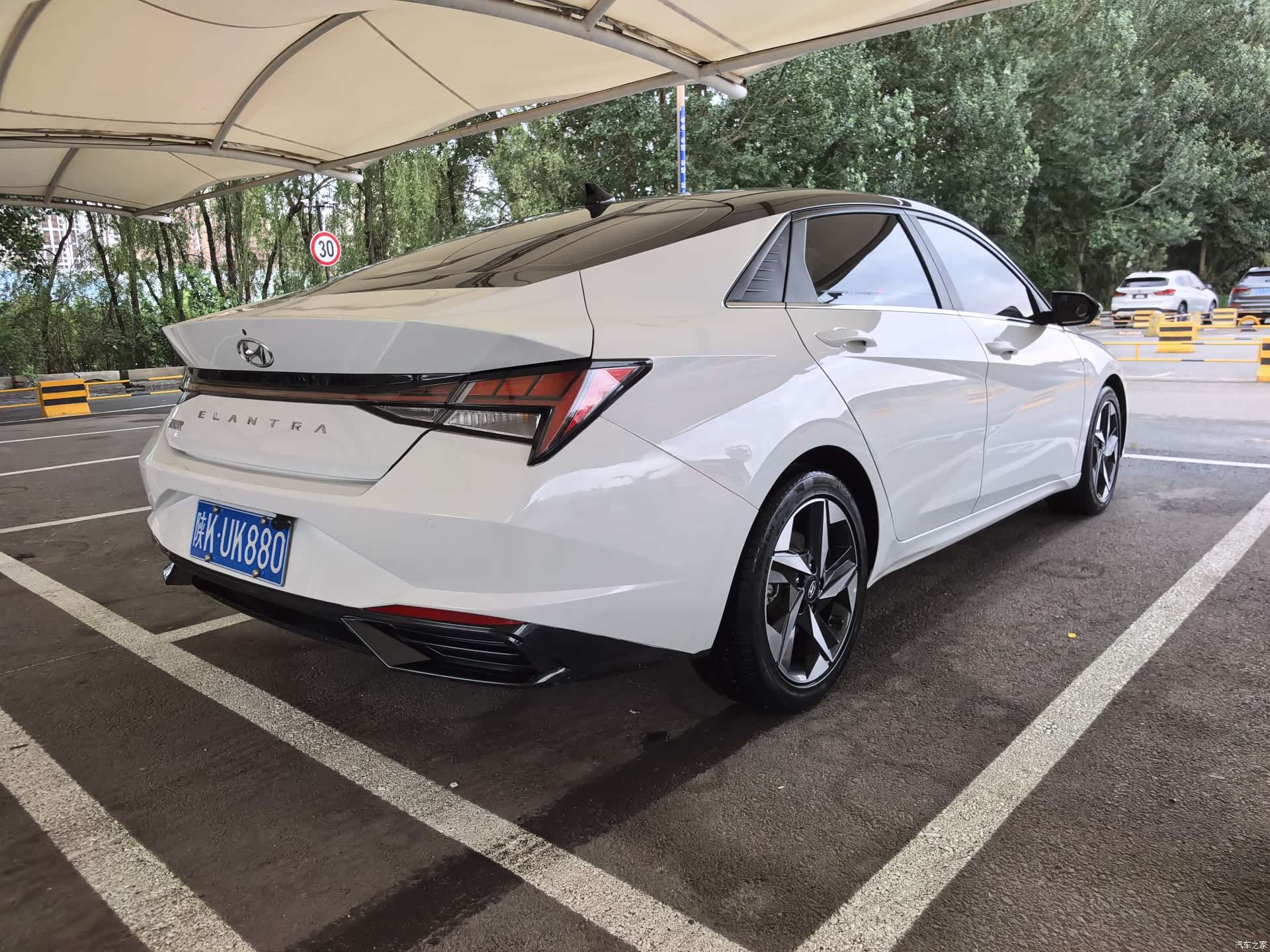 Hyundai Elantra, 2023 19