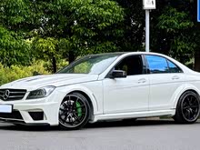 ����C��AMG 2009�� AMG C 63 ������