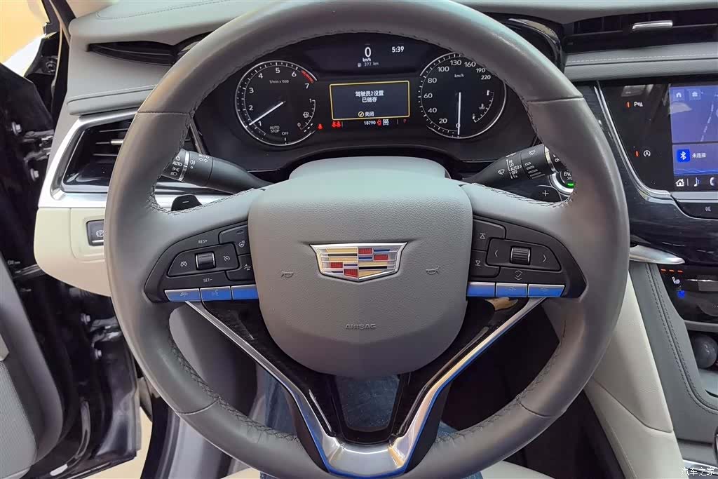 Cadillac XT6, 2024 15
