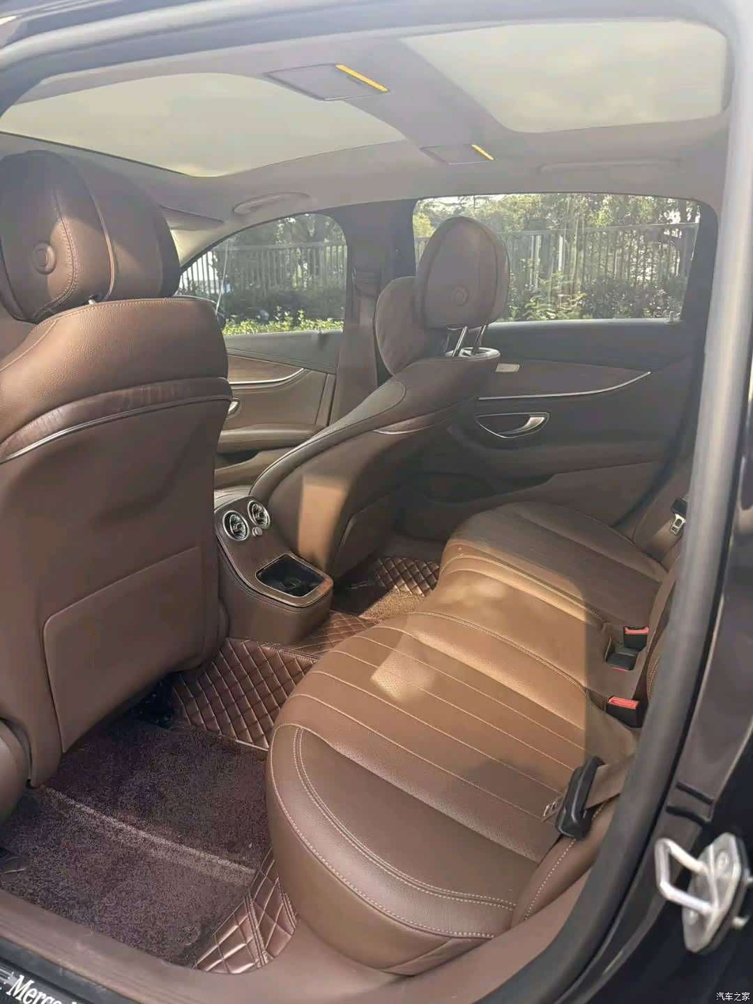 Mercedes-Benz E-Class, 2021 8