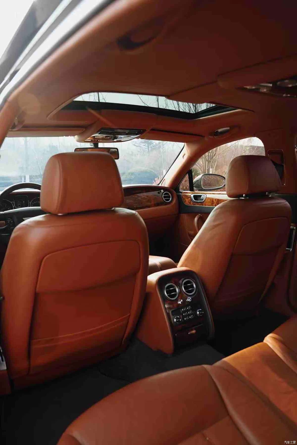 Bentley Flying Spur, 2008 13