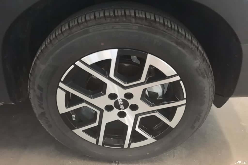 BAIC BJ30, 2025 6