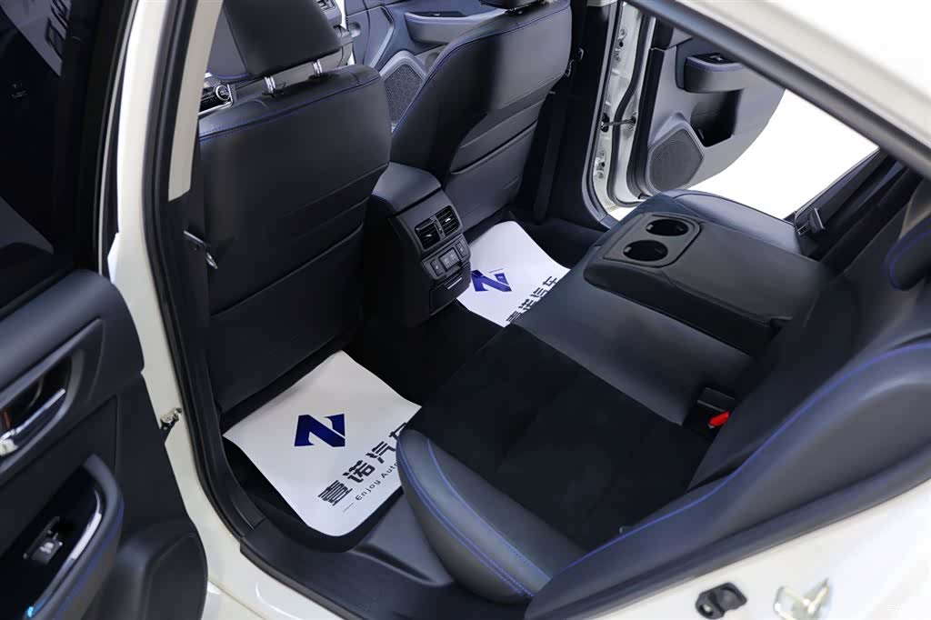 Subaru Legacy, 2021 31
